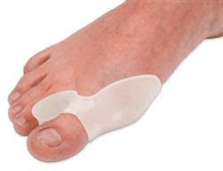 Ankle protectors with toe dividers